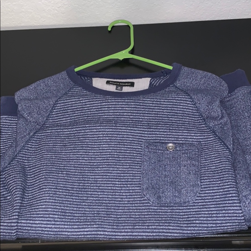 Banana Republic navy blue sweater